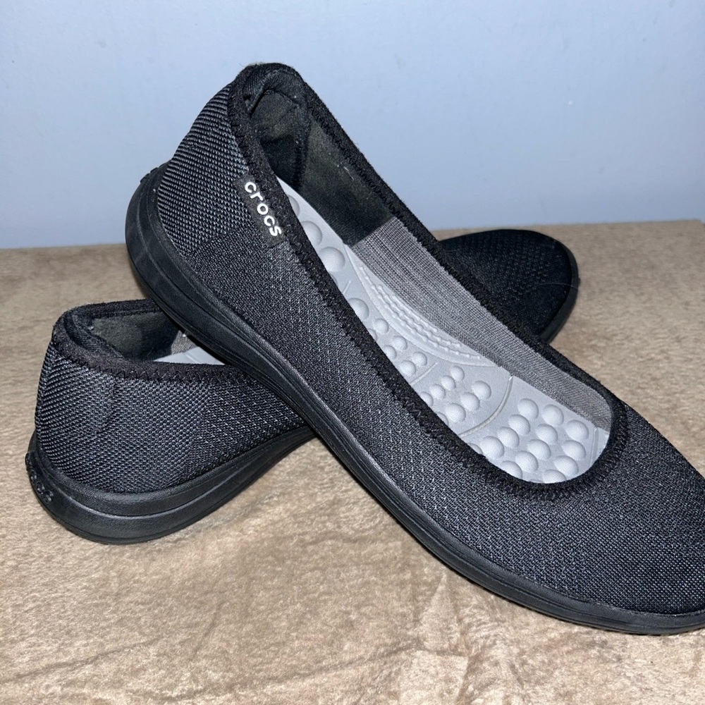 Crocs black ballerina flat